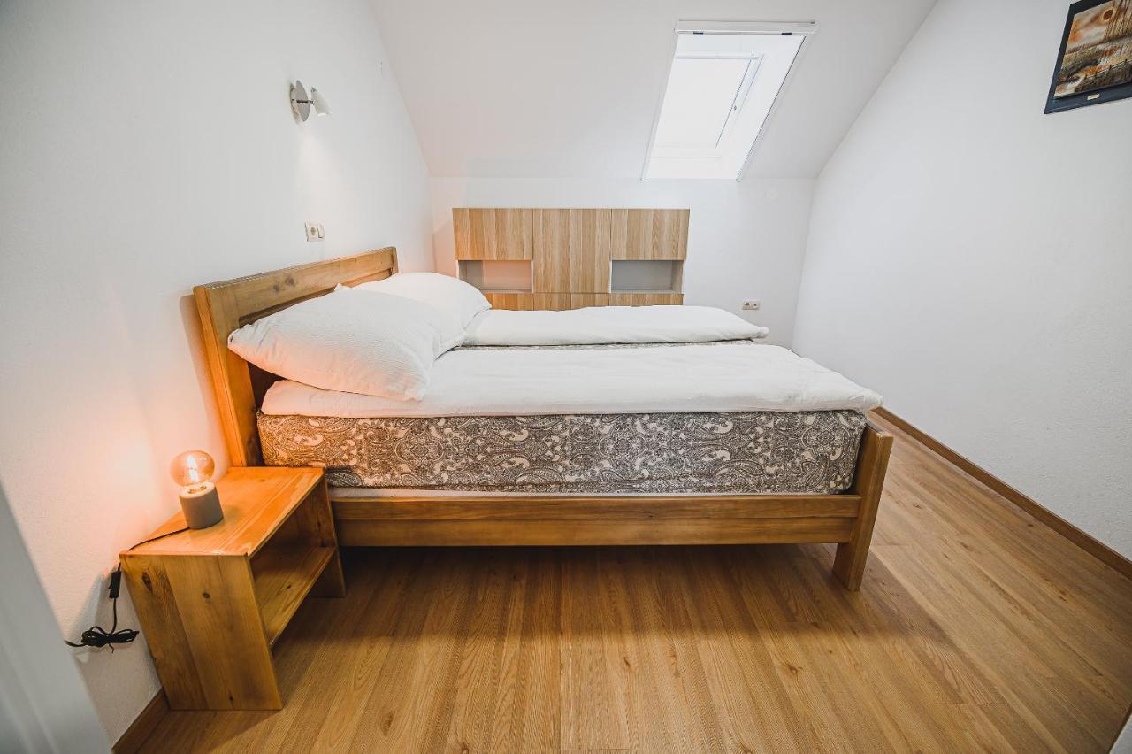 Mojcin Pisker Apartment House คราน ภายนอก รูปภาพ