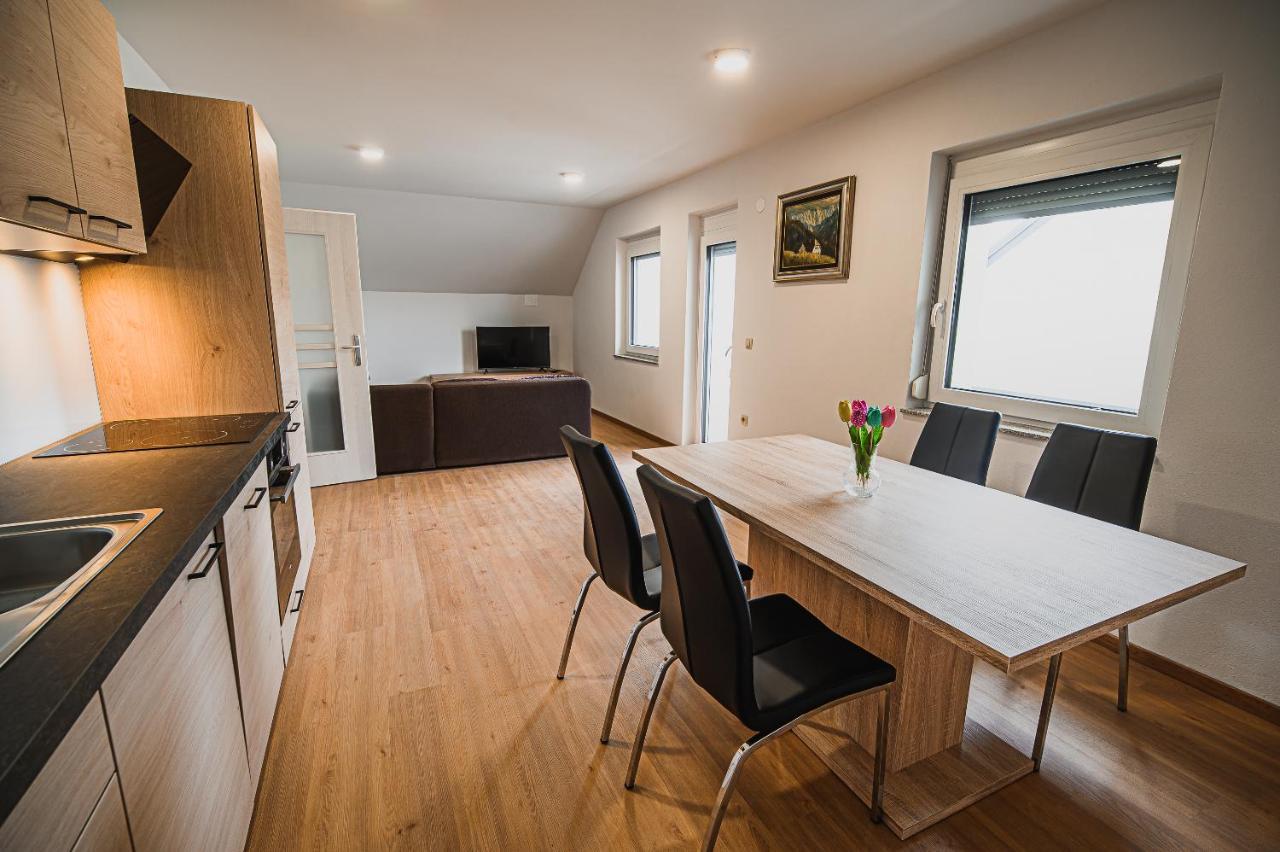 Mojcin Pisker Apartment House คราน ภายนอก รูปภาพ